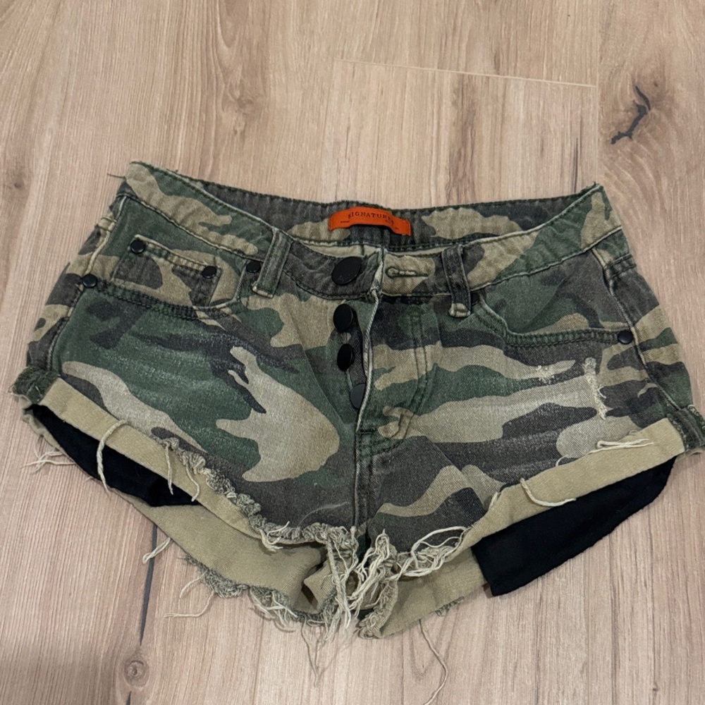 Signature Camo Jean Shorts
